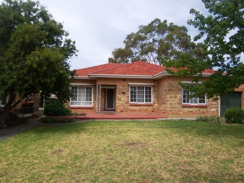 18 Winston Crescent, Glengowrie SA 5044