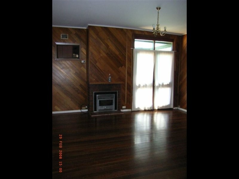 18 Limbert Avenue, Seacombe Gardens SA 5047