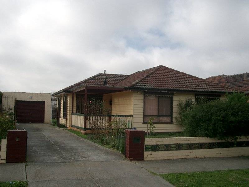 4 COBDEN STREET, Campbellfield VIC 3061
