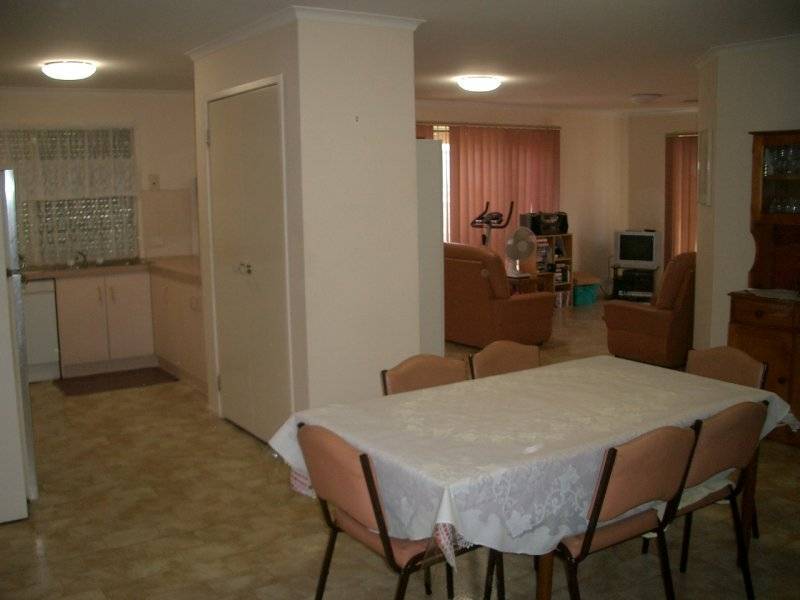 10 GENTLES AVENUE, Campbellfield VIC 3061