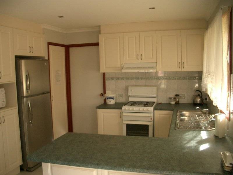 25 IRONBARK COURT, Meadow Heights VIC 3048