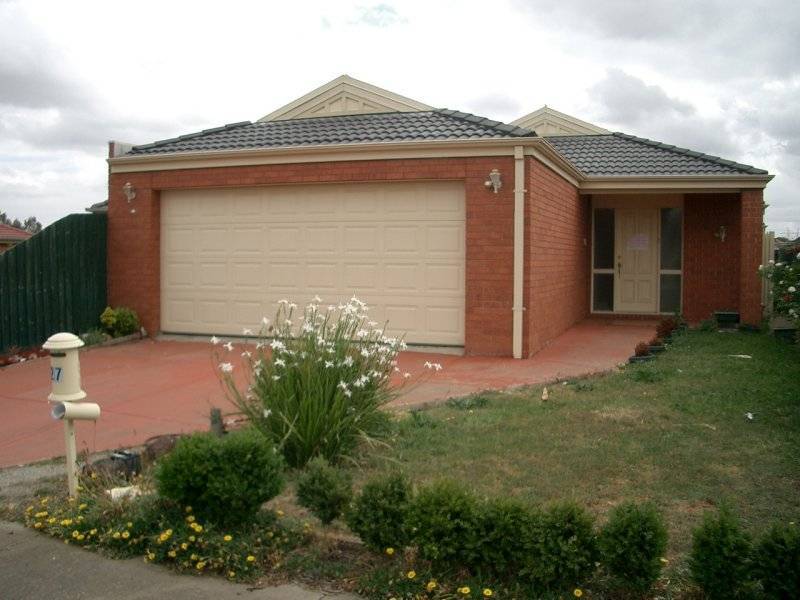27 GOWANBRAE DRIVE, Gowanbrae VIC 3043
