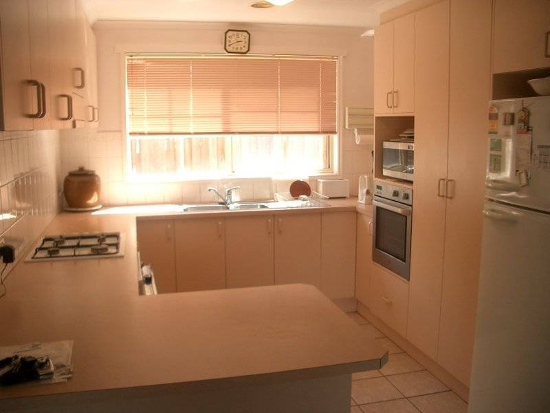 5 MIA PLACE, Meadow Heights VIC 3048