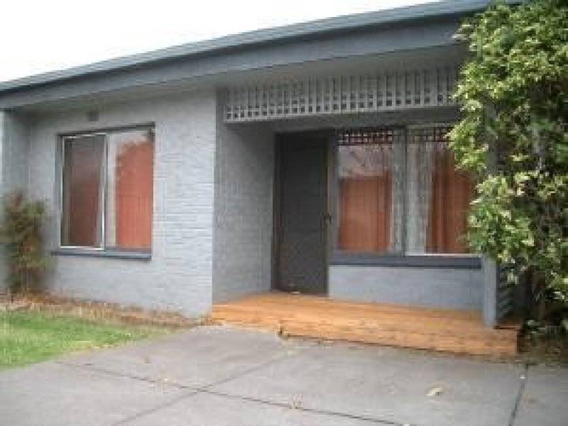 2/59-61 RHODES PARADE, Oak Park VIC 3046