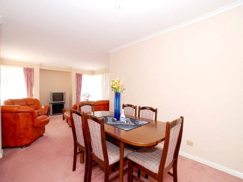 4 Avonhurst Drive, Glen Waverley VIC 3150