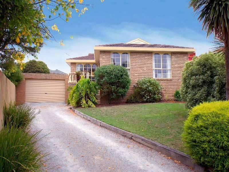 5 Pineview Close, Wheelers Hill VIC 3150