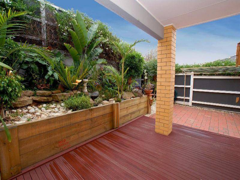 10 Tulloch Grove, Glen Waverley VIC 3150