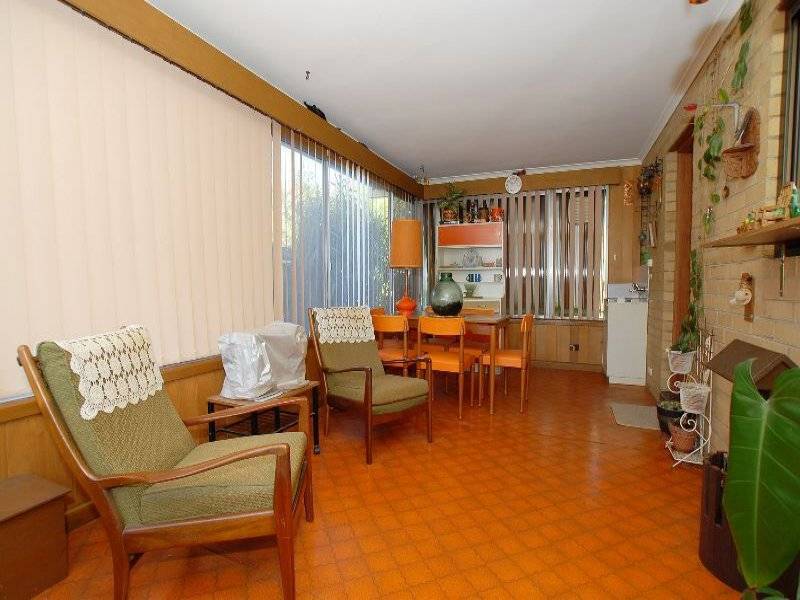 10 Railway Parade North, Glen Waverley VIC 3150