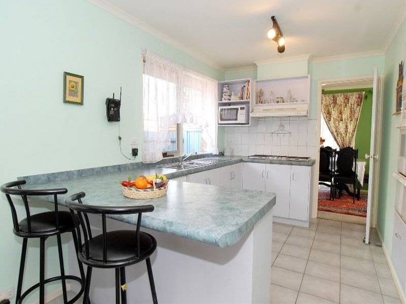 175 Waradgery Drive, Rowville VIC 3178