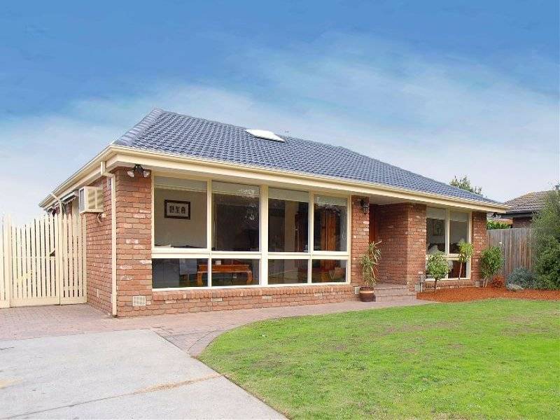 16 Amblecote Crescent, Mulgrave VIC 3170