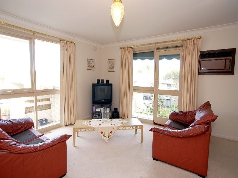 11 Stradella Avenue, Vermont South VIC 3133