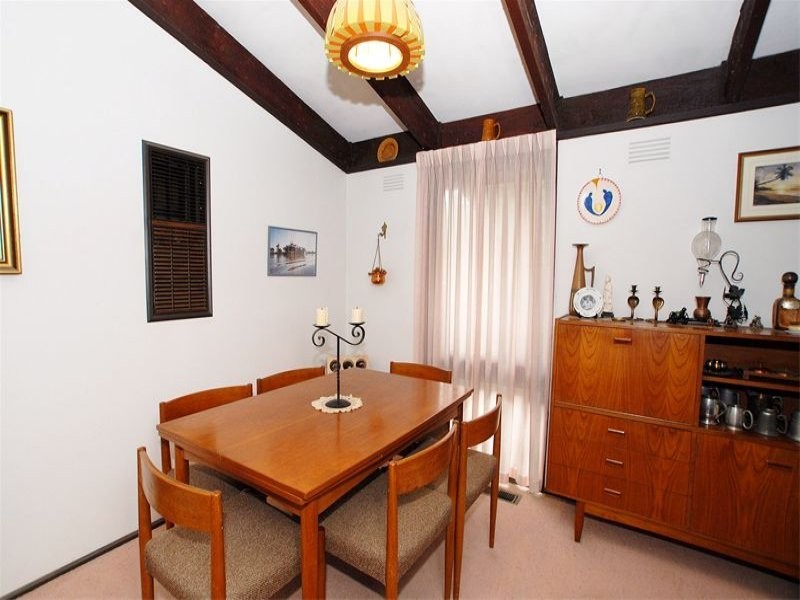 46 Weeden Drive, Vermont South VIC 3133