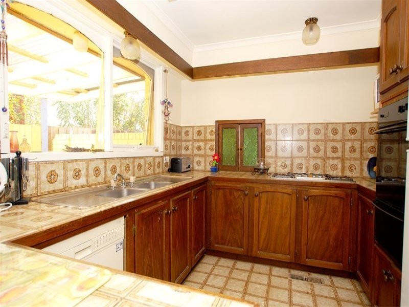 10 Astley Court, Vermont South VIC 3133