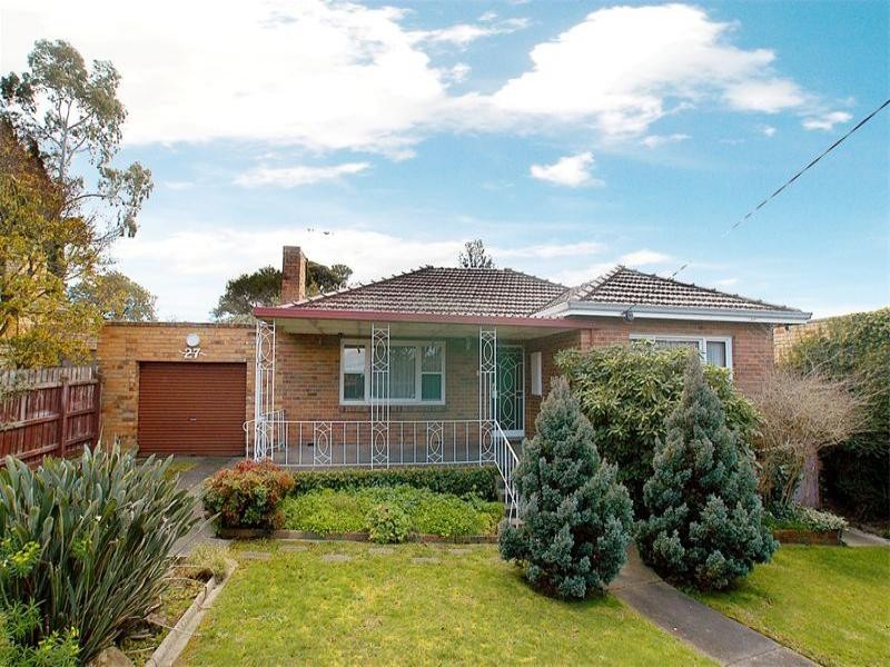 27 Martin Place, Glen Waverley VIC 3150