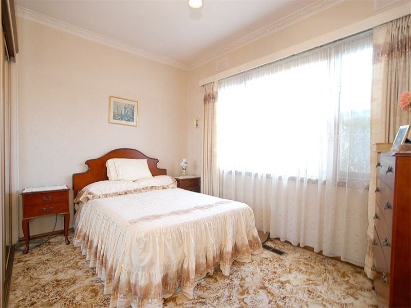 27 Martin Place, Glen Waverley VIC 3150