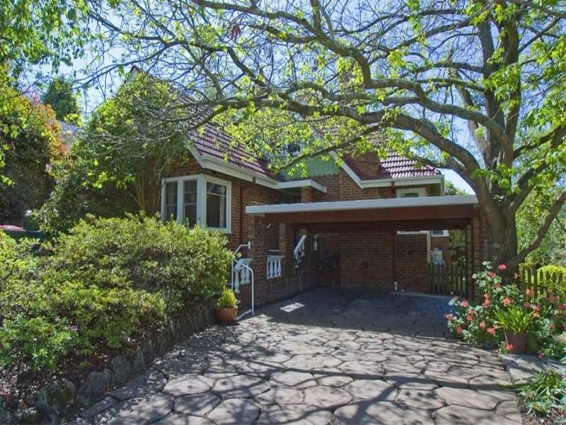 35 Charlotte Street, Glen Waverley VIC 3150