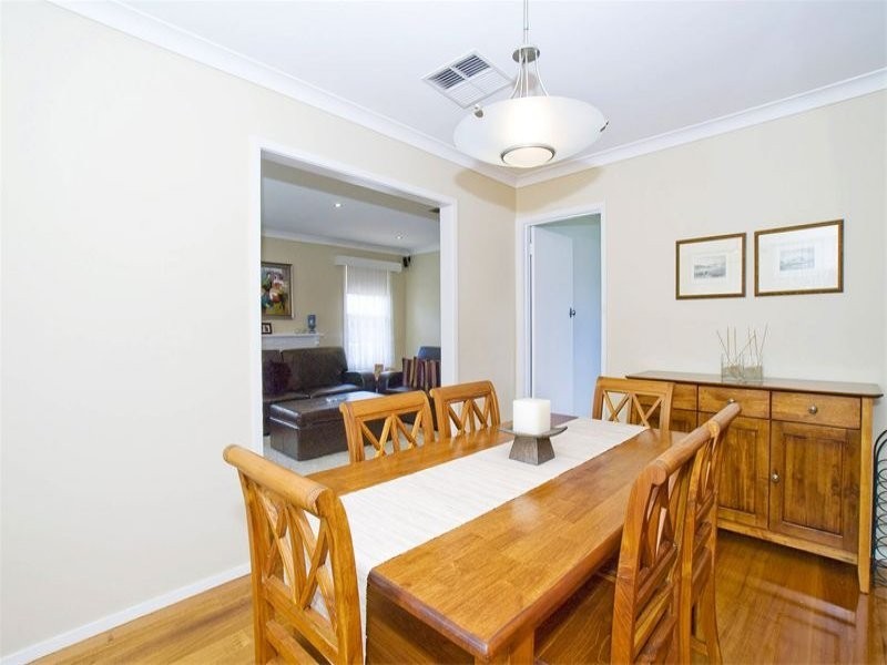 8 Pippin Avenue, Glen Waverley VIC 3150