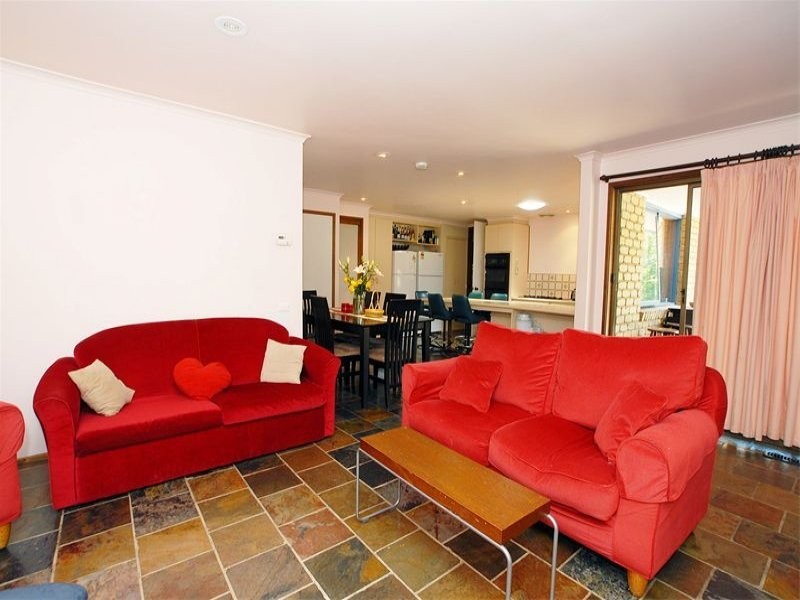 66 Haversham Avenue, Wheelers Hill VIC 3150