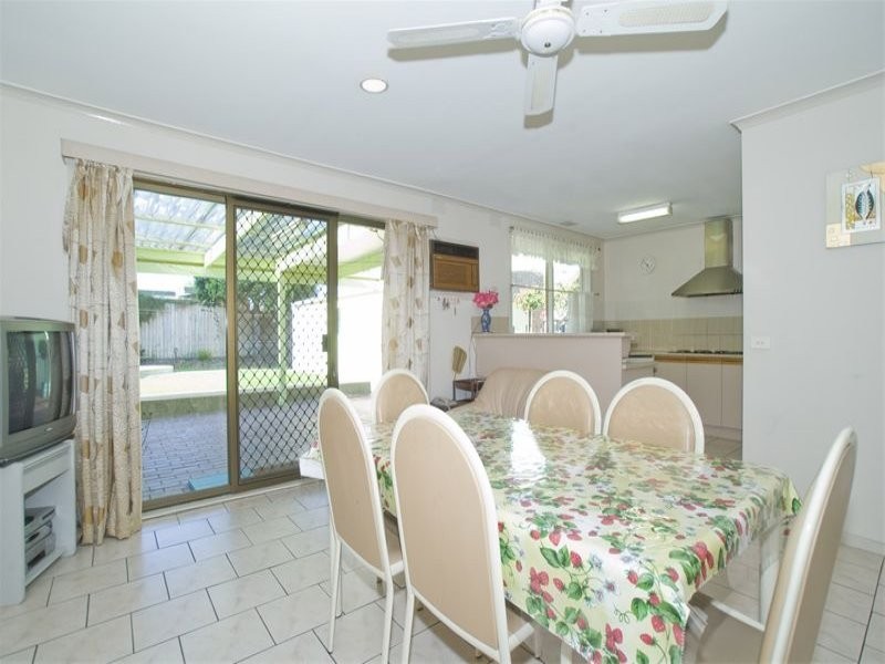 901 High Street Road, Glen Waverley VIC 3150