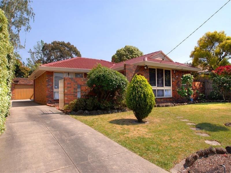 95 King Arthur Drive, Glen Waverley VIC 3150