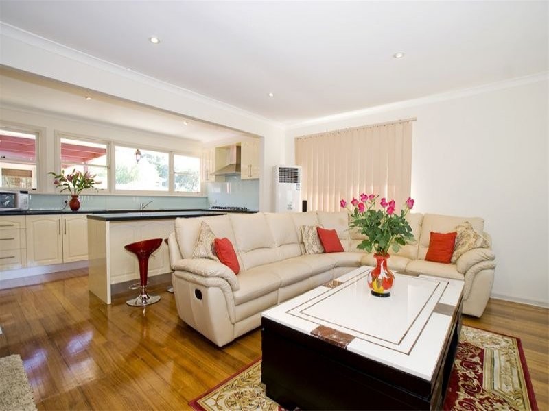 6 Chiara Court, Glen Waverley VIC 3150
