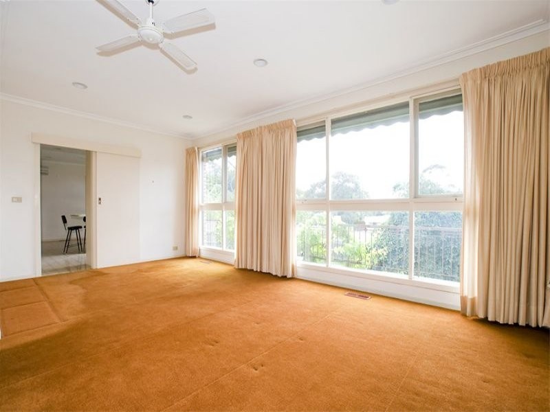 14 Walter Street, Glen Waverley VIC 3150