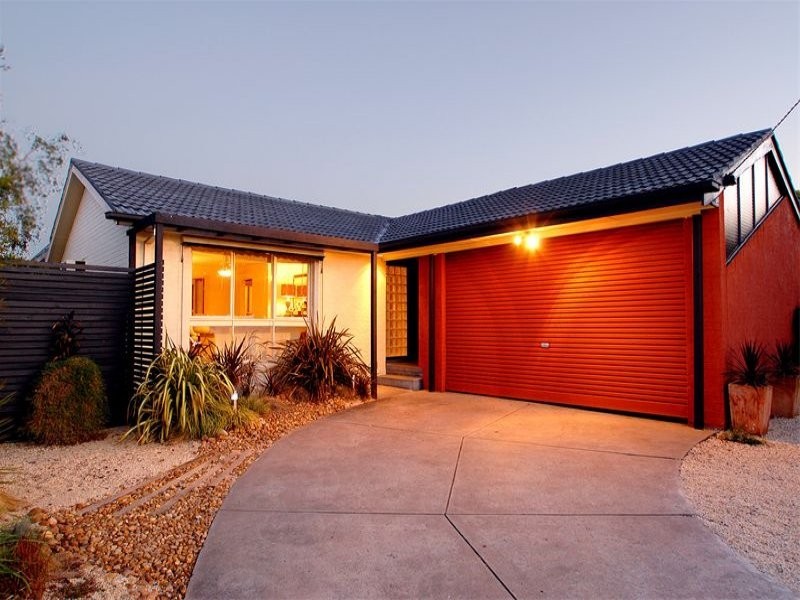 248 Gallaghers Road, Glen Waverley VIC 3150