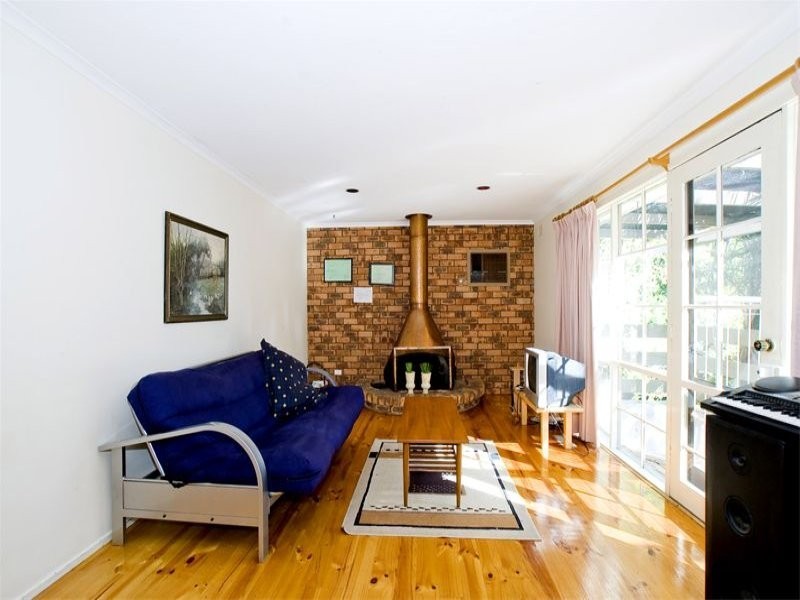 34 Atheldene Drive, Glen Waverley VIC 3150