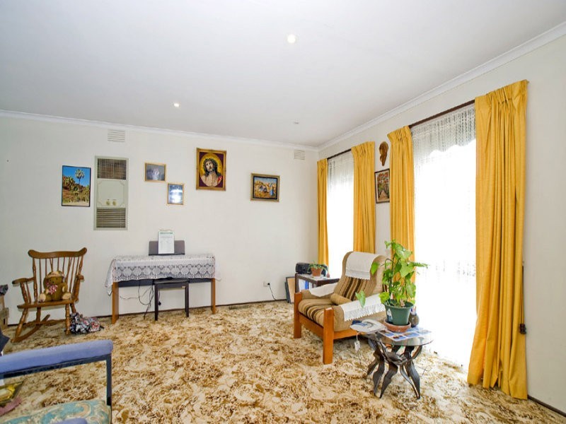 6 Roxley Place, Mulgrave VIC 3170