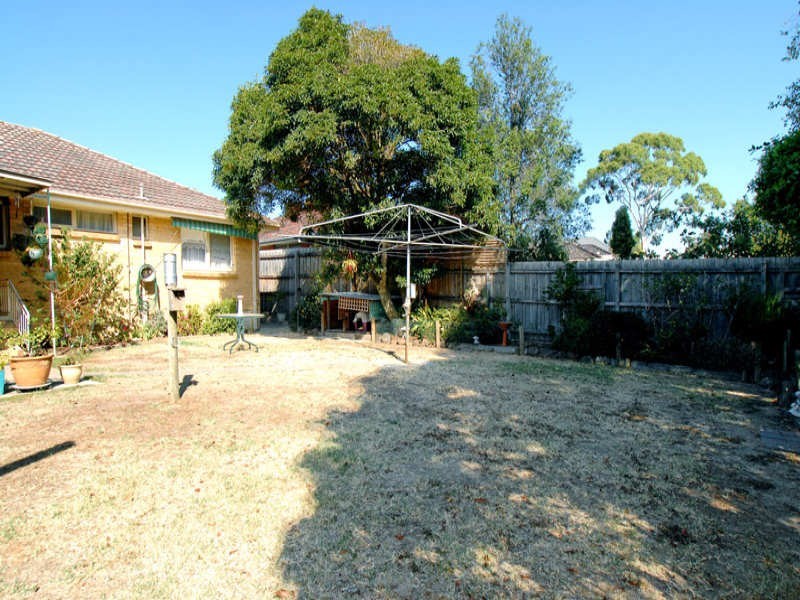 9 Magnolia Court, Glen Waverley VIC 3150
