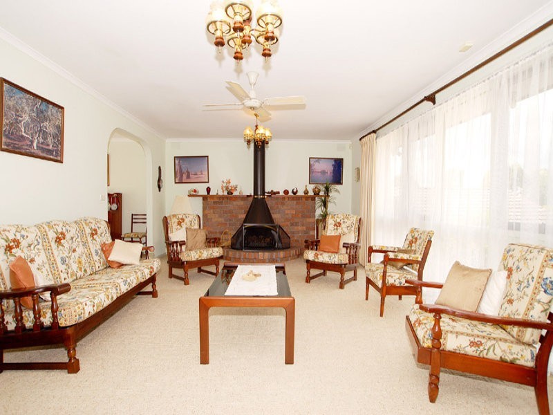 14 Maldon Court, Wheelers Hill VIC 3150