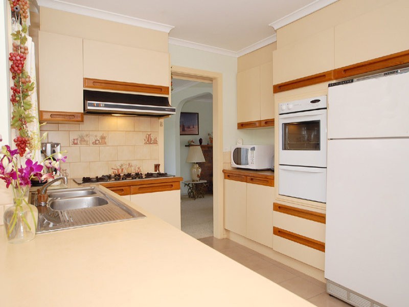 14 Maldon Court, Wheelers Hill VIC 3150