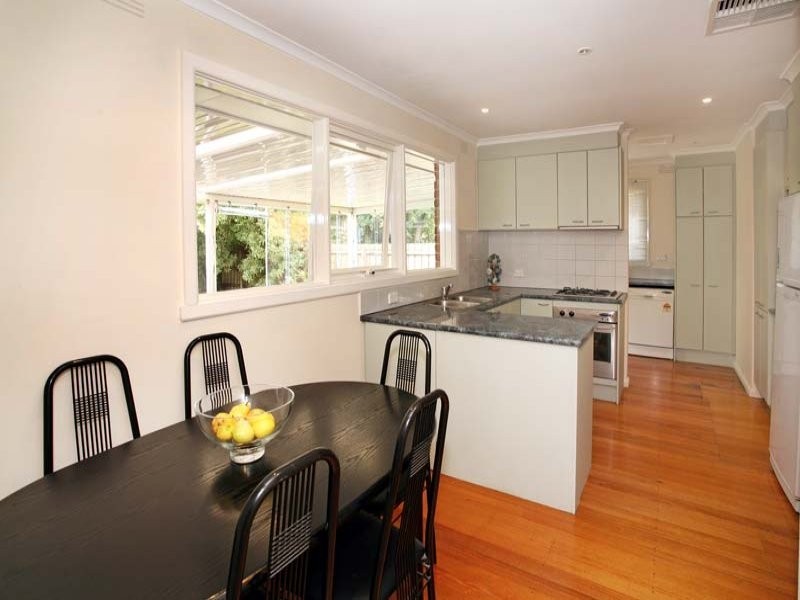 39 Saniky Street, Notting Hill VIC 3168
