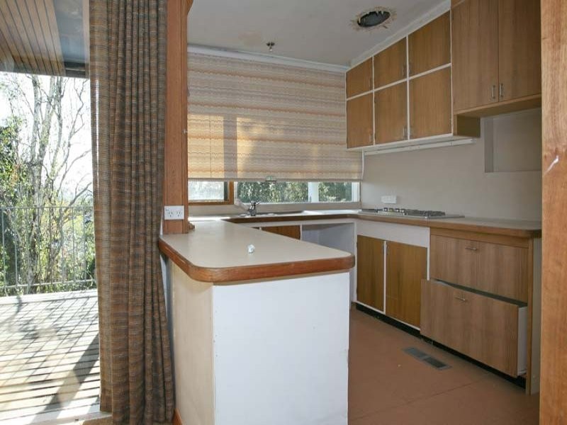 331 Gallaghers Road, Glen Waverley VIC 3150