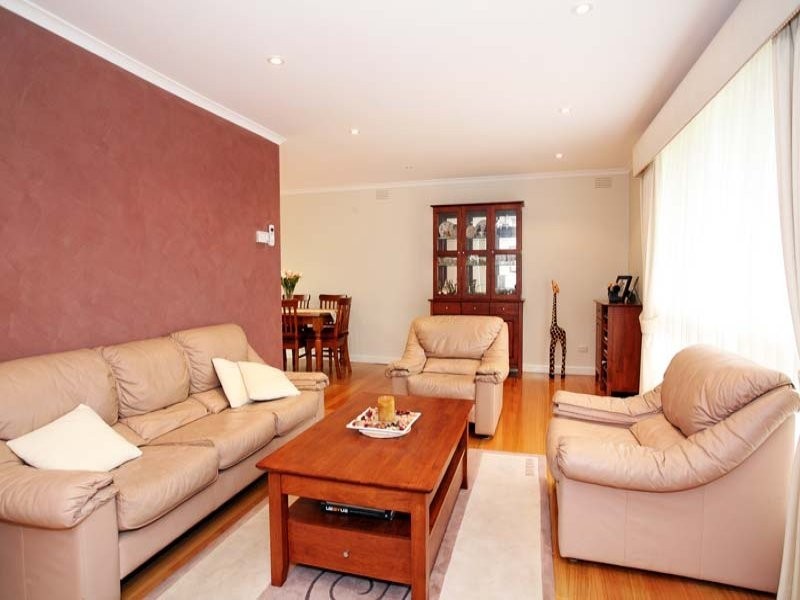 5 Christina Close, Wheelers Hill VIC 3150