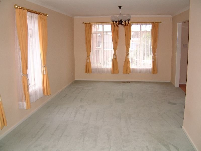 7 Trainor Place, Burwood East VIC 3151