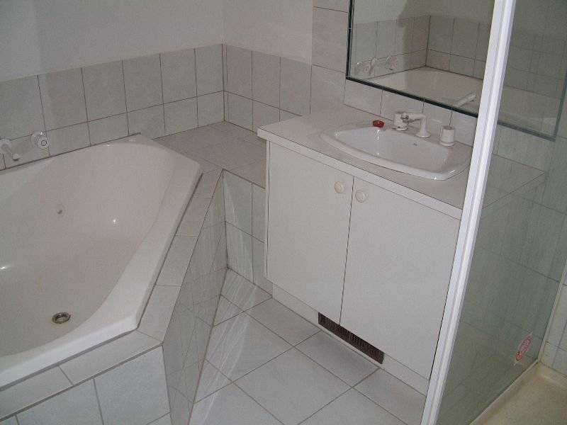 46 Chivalry Avenue, Glen Waverley VIC 3150