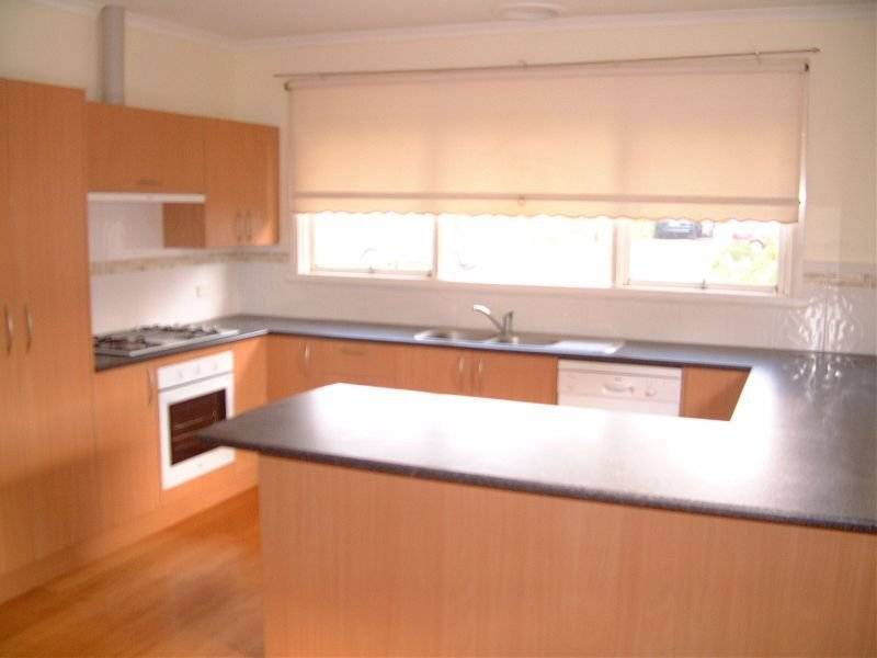 6 Kenilworth Crescent, Glen Waverley VIC 3150