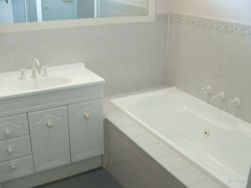 84 Brandon Park Drive, Wheelers Hill VIC 3150