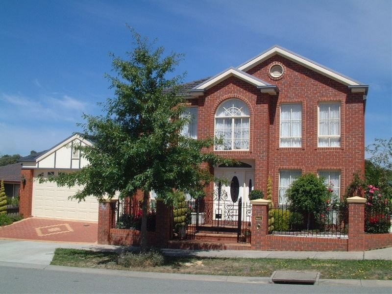 22 Monash Grove, Blackburn South VIC 3130