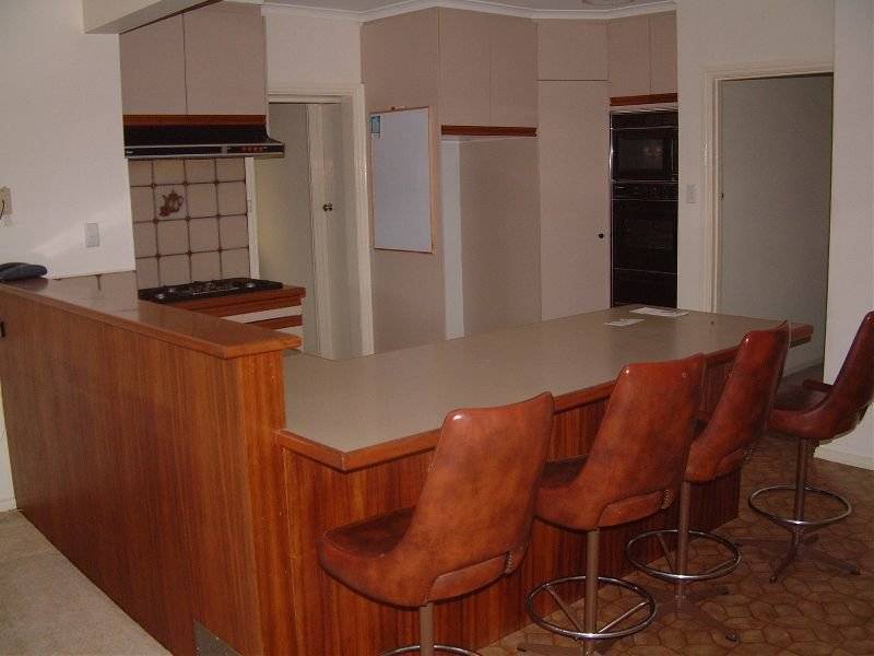 9 Margate Crescent, Glen Waverley VIC 3150