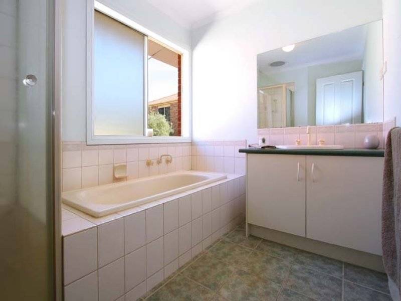 5 May Court, Glen Waverley VIC 3150