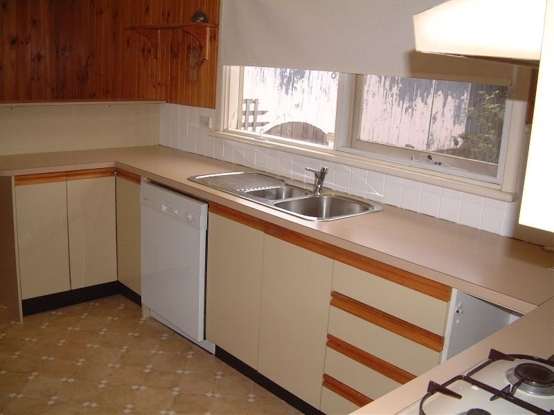 67 Avonhurst Drive, Glen Waverley VIC 3150