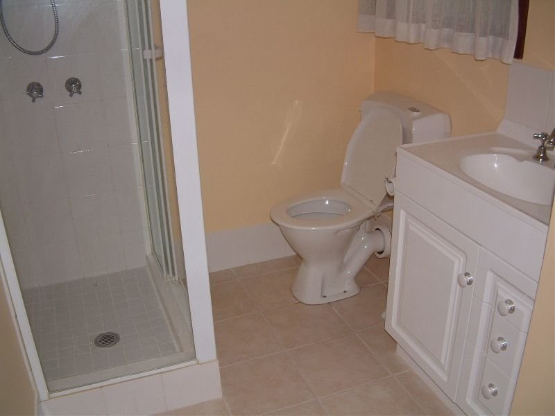 15 Chapman Boulevard, Glen Waverley VIC 3150