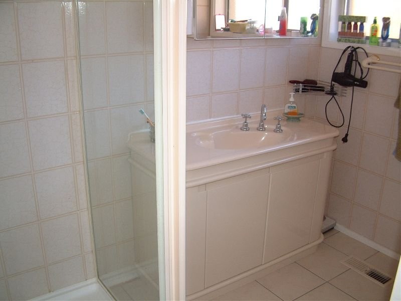 9 Colvin Court, Glen Waverley VIC 3150