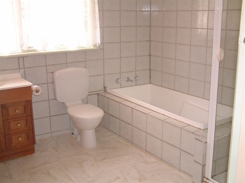 20 Ivanhoe Street, Glen Waverley VIC 3150