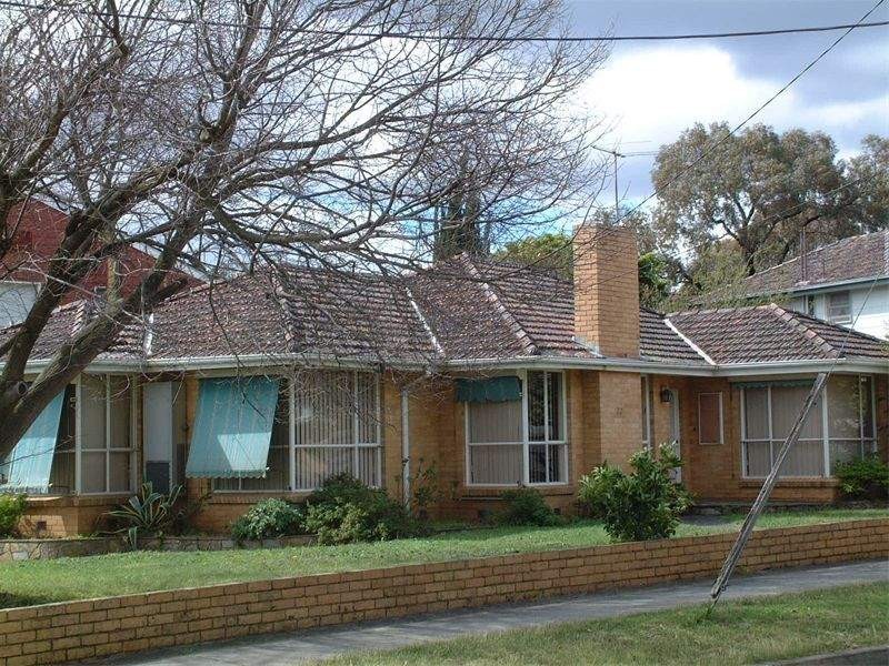 32 The Outlook, Glen Waverley VIC 3150