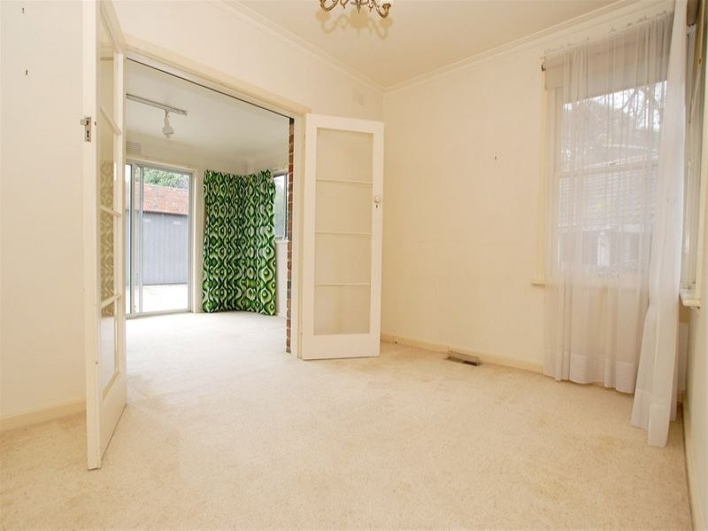 5 Grace Street, Glen Waverley VIC 3150