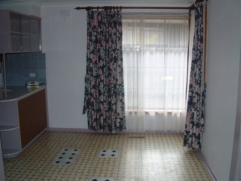 378 Scoresby Road, Knoxfield VIC 3180