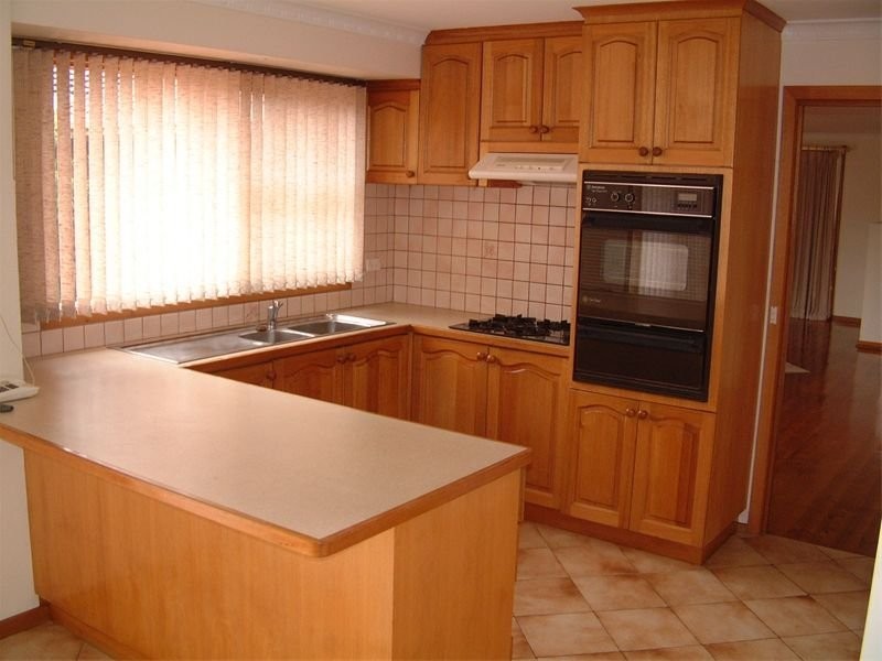 Level  12 Janina Court, Wheelers Hill VIC 3150